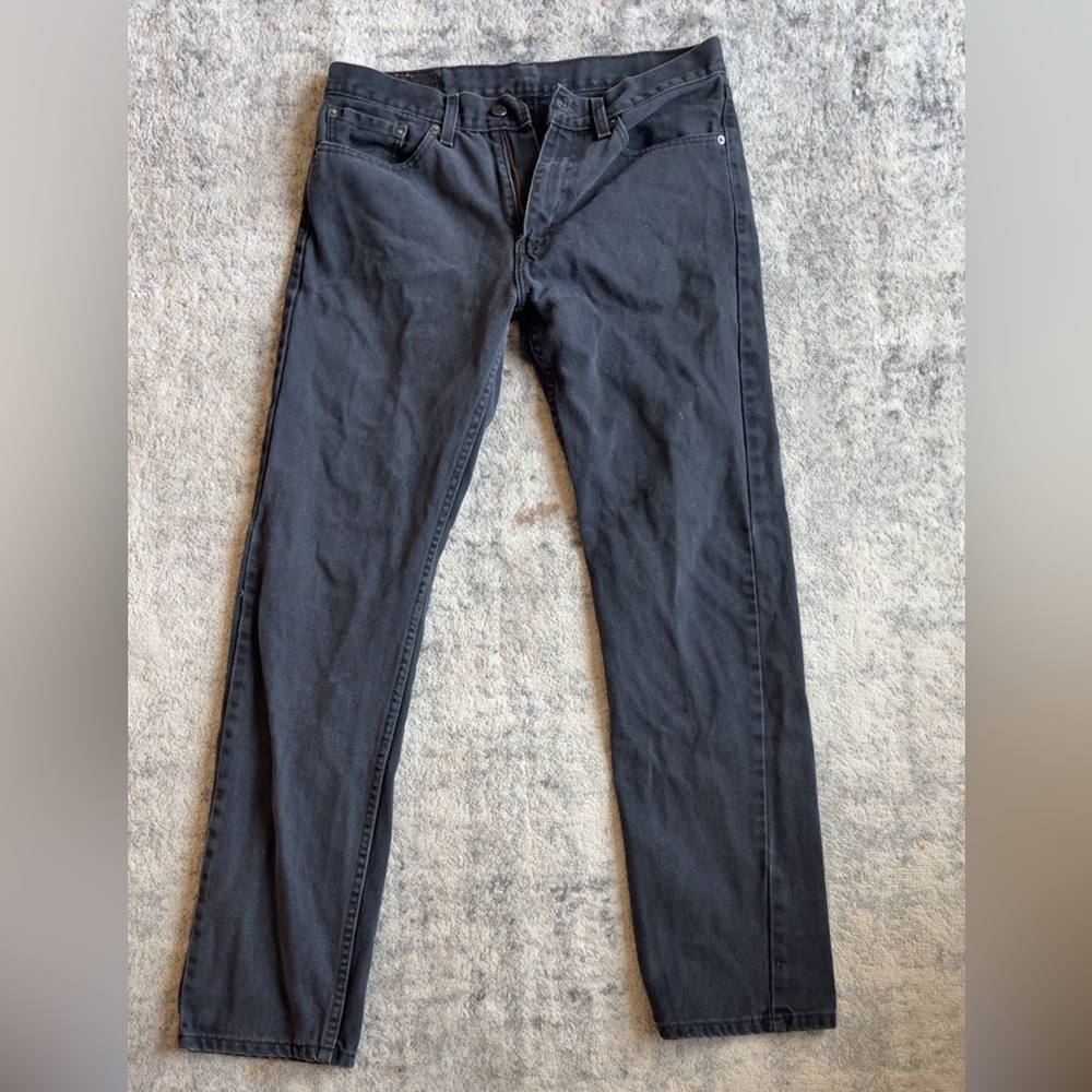 Levi's Black Slim Jeans with Sleek Fit